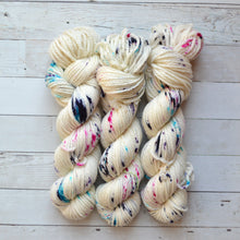 Load image into Gallery viewer, Blue Raspberry | Cozy Bulky