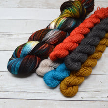 Load image into Gallery viewer, Backwoods | Shawl Kit