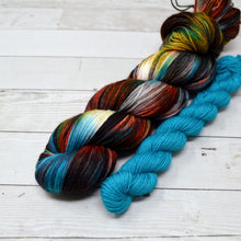 Load image into Gallery viewer, Backwoods | Shawl Kit