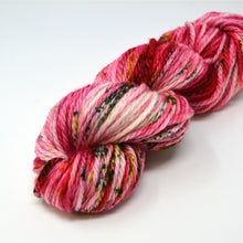 Load image into Gallery viewer, Rose Petals | Cozy Bulky
