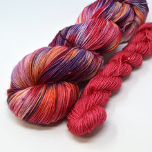 Load image into Gallery viewer, Sarah Variegated | Sock Set