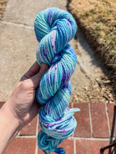 Load image into Gallery viewer, Mermaids Kiss | Cozy Bulky