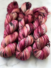 Load image into Gallery viewer, Passionate Purple | Joxer DK