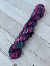 Load image into Gallery viewer, Alexandrite | Cozy Bulky Mini