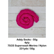 Load image into Gallery viewer, Magenta