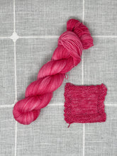 Load image into Gallery viewer, Ruby | Addy Socks