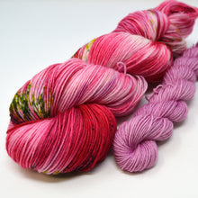 Load image into Gallery viewer, Rose Petals | Shawl Kit